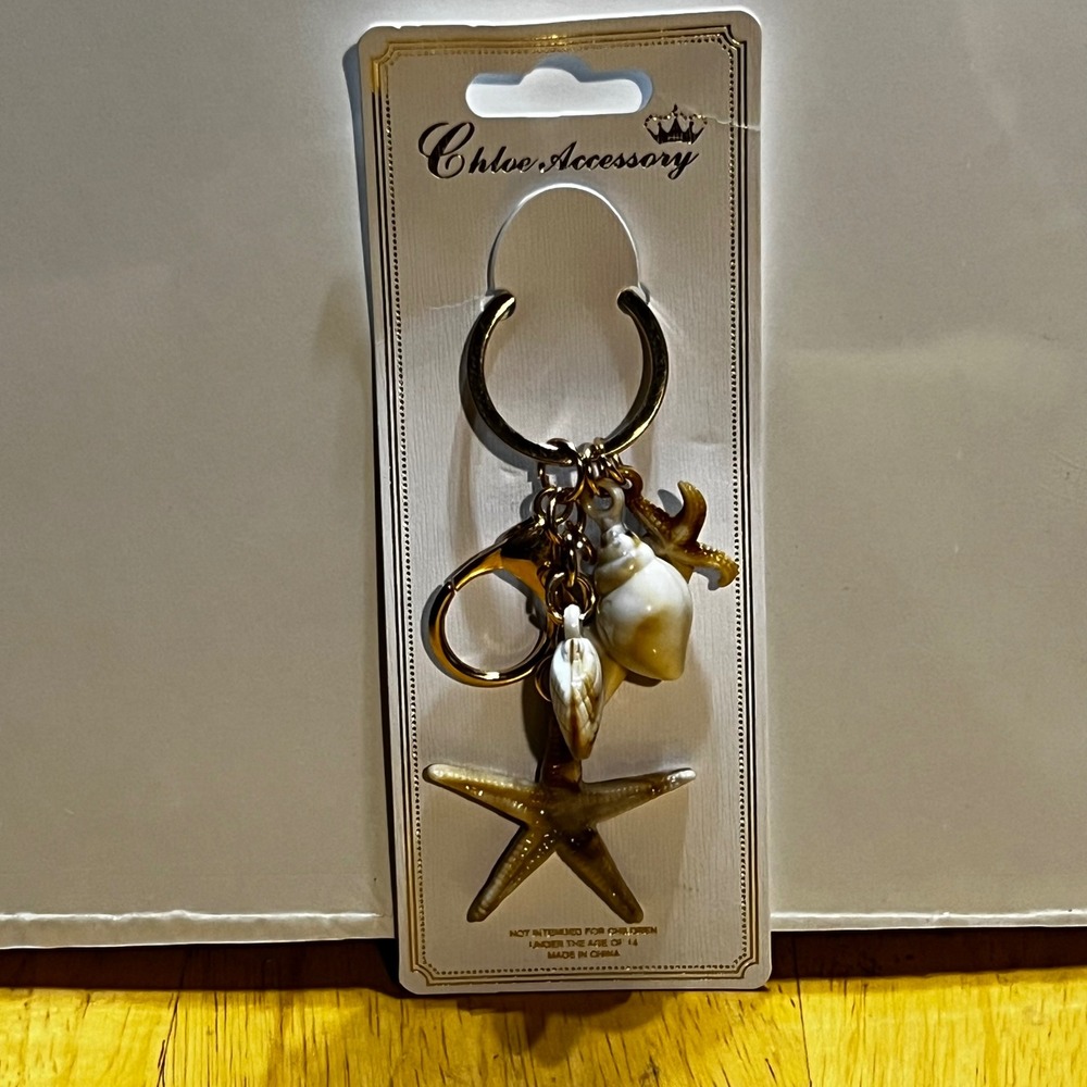 Chloe Accessory Keychain Gold Seashell Starfish Nautical Beach Bag Charm